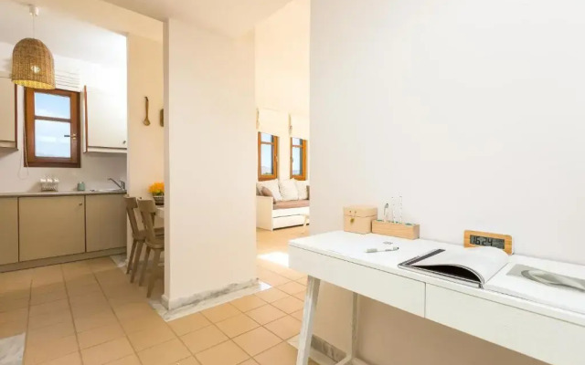 Mikro Livadi Special Lodges