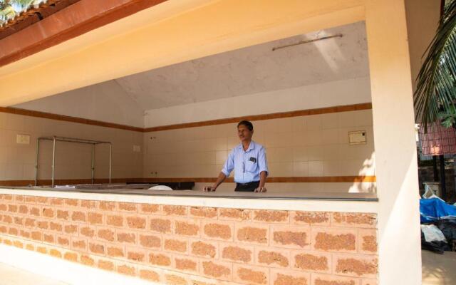 CherryStay Holiday Resort Candolim Beach