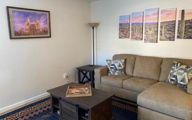 Catalina Condo @ LaEncantada - Tucson AZ