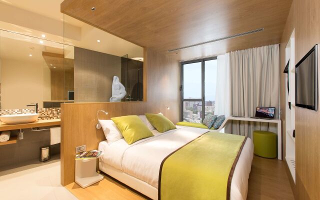 Seen Hotel Abidjan Plateau