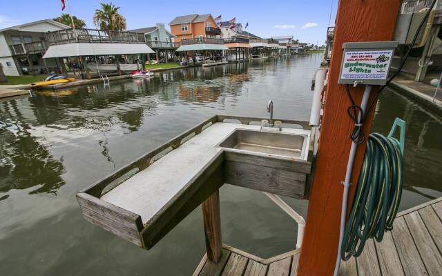 Sir Reel - 3 Br Home