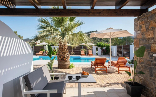 The River Suites - Adults Only