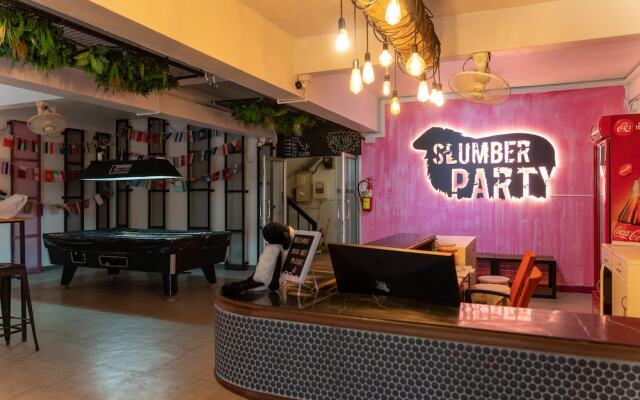 Slumber Party Surf Khao Lak Hostel
