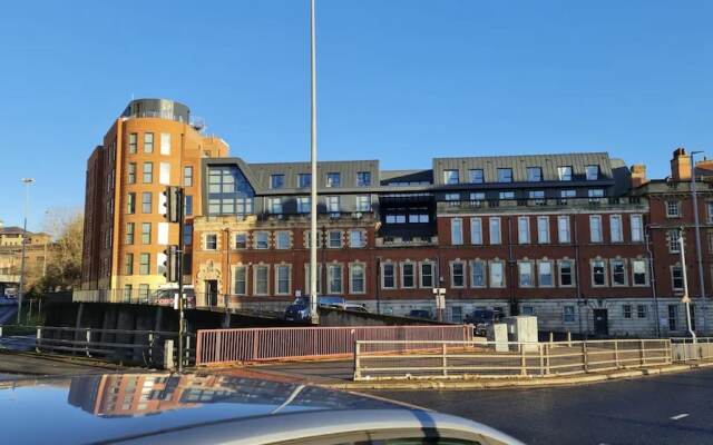 Charming 1-bed Apartment in Leeds