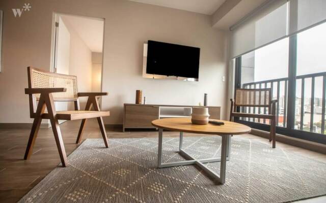 w High Ceiling and Classy 2BR in Miraflores