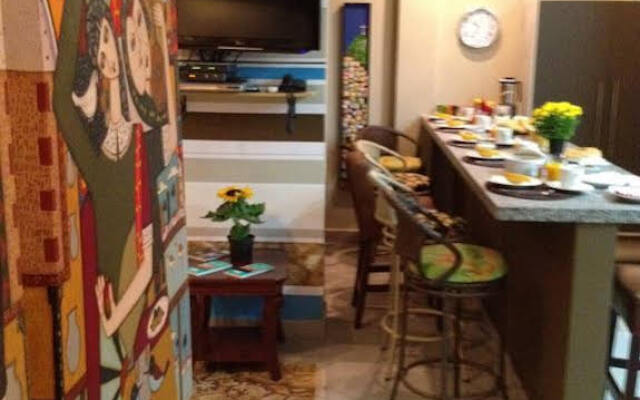 Lapa Checa Guest House