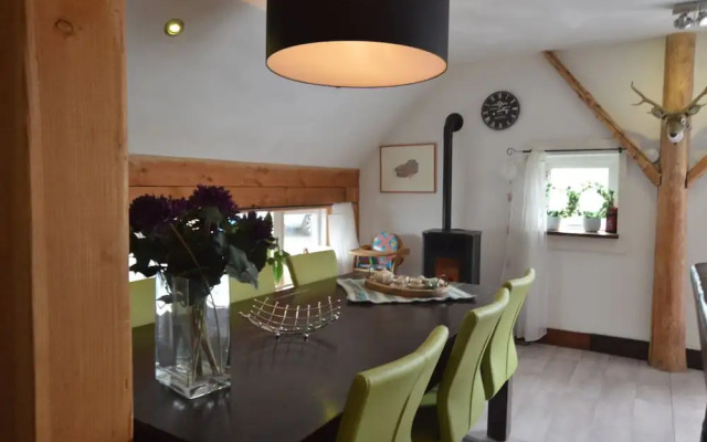 Beautiful Farmhouse in Wapse With Fenced Garden