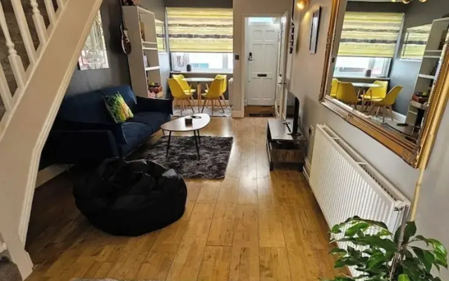 Whole House with Garden