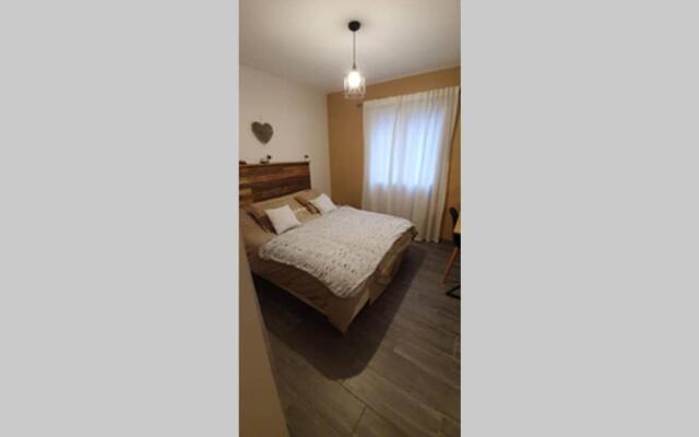 Maison avec piscine à l'orée de la forêt