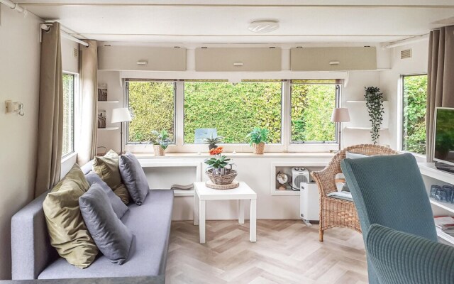 Nice Home in Renesse With Wifi and 2 Bedrooms