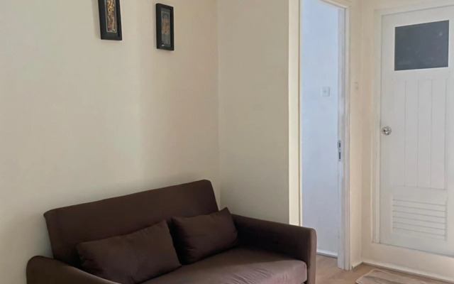 Moagi Stay Alamanda - Netflix Ready!