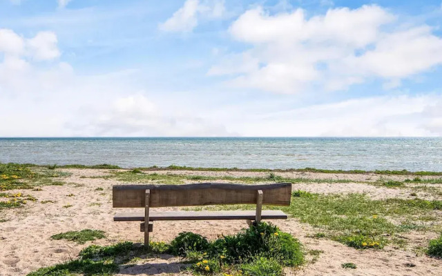 6 Person Holiday Home in Bjert-by Traum