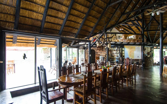 Etusis Lodge