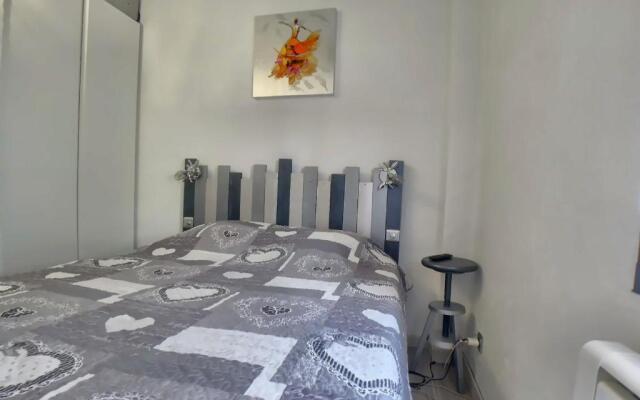 Appartement Saintes-Maries-de-la-Mer, 6 pièces, 8 personnes - FR-1-475-72
