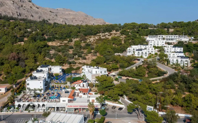 Pefkos Beach