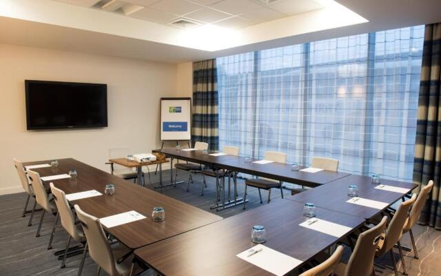 Holiday Inn Express London - ExCeL, an IHG Hotel