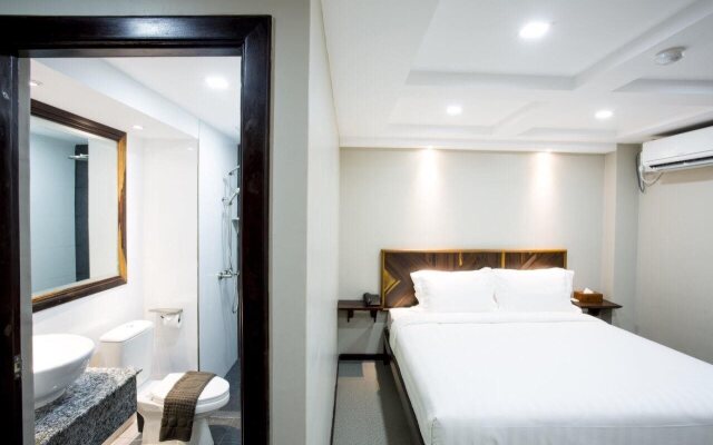 Tristar Hotel
