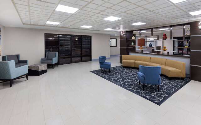 Wingate by Wyndham Sulphur Near Lake Charles
