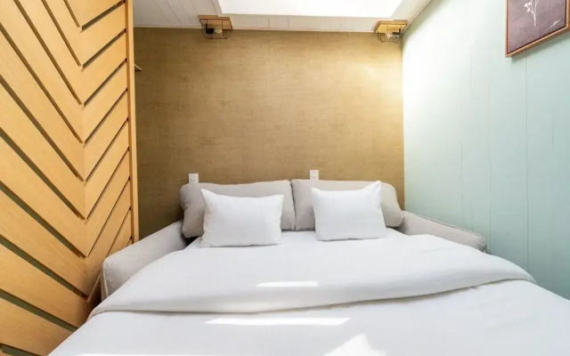 Modern Stay With Sauna & Pool