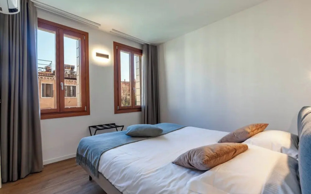 San Lorenzo Apartments 5054