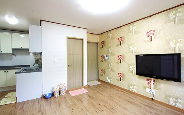 Yeongdeok Songa Pension