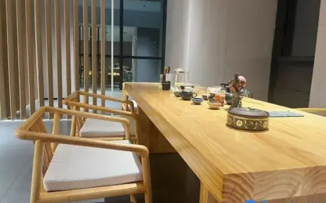 Manju Hotel (People's Square Fuquan )