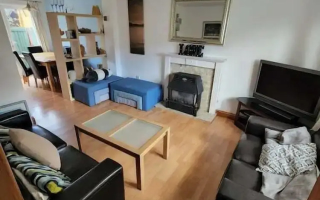 Cardiff 3bed House-freeparking-15minwalktostadium
