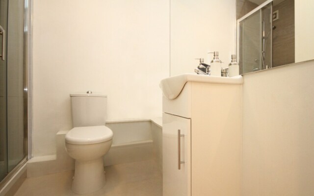 Coppinger Row Apartment