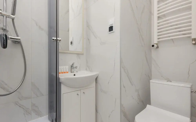Elegant Studio Piotrkowska by Renters