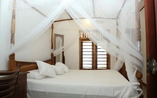 White Villa Beach Resort