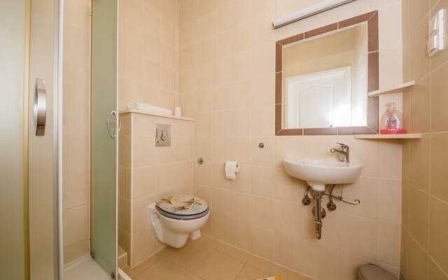 Sedam Bisera 11 - Charming & in Center - A2