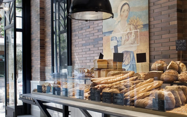 Hotel Praktik Bakery