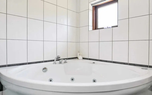 8 Person Holiday Home in Ulfborg