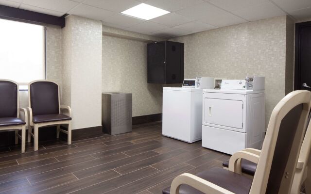 Embassy Suites by Hilton Houston Near the Galleria