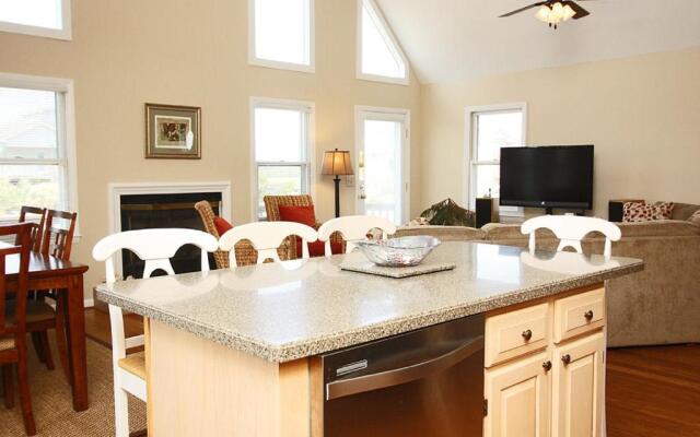 Heron Pointe by Oak Island Accommodations