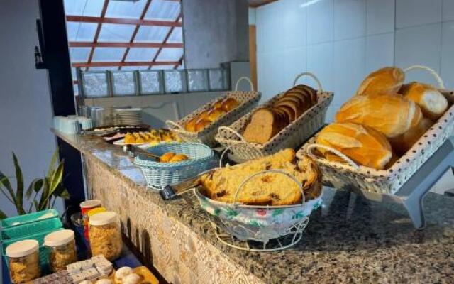 Pousada Colonial Ubatuba