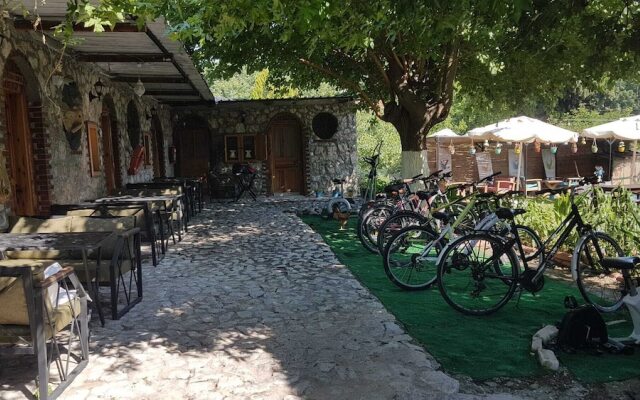 Zirkon Doga Butik Otel