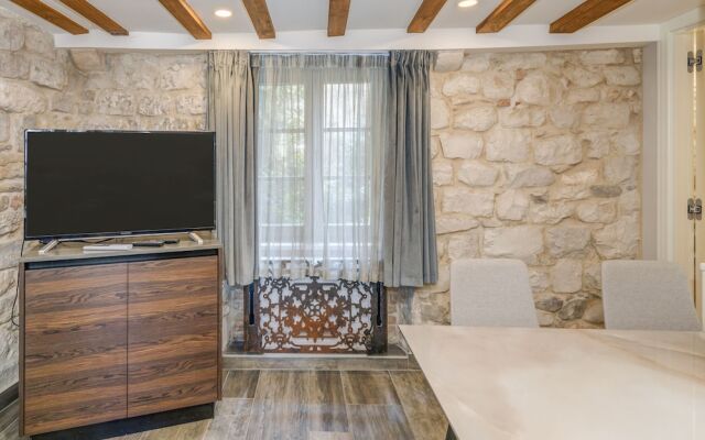 Mint Luxury Rooms