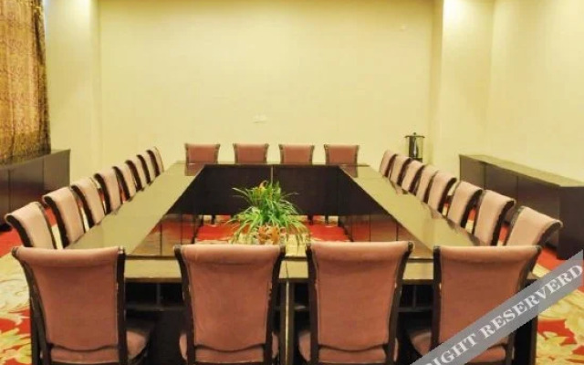 Dynasty International Hotel