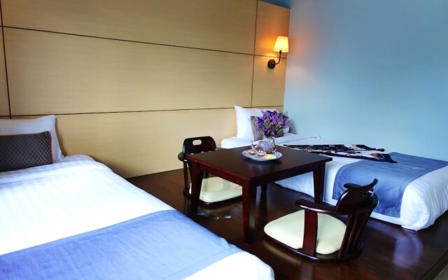 Montree Phuket Hotel