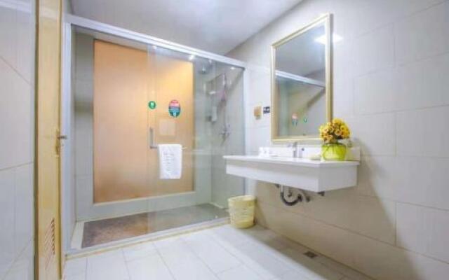 GreenTree Inn Zhejiang Jiaxing Xinteng Town Jiayuan Square Express Hotel