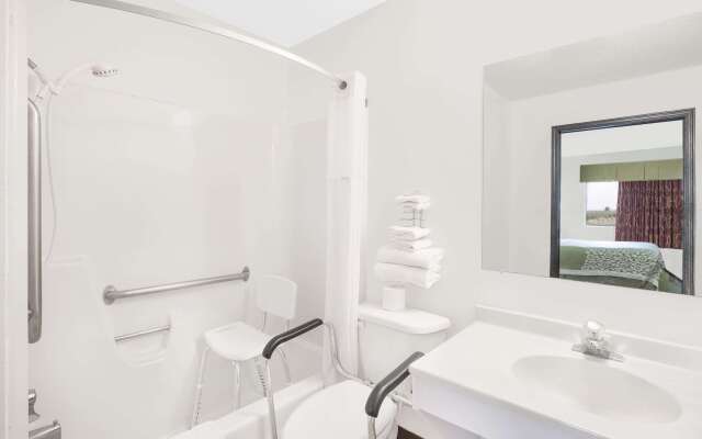 Days Inn by Wyndham York