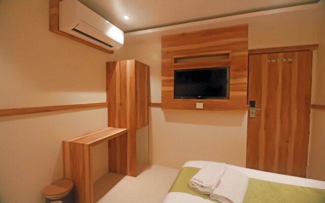 Hotel Al Madina