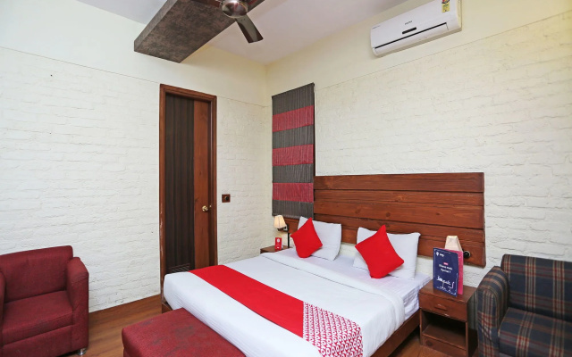 FabHotel The Townhouse