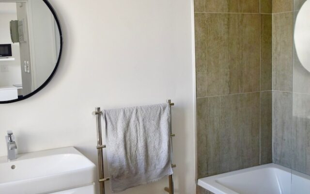 Studio For 2 in Central Cape Town