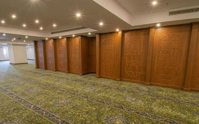 Al Massa Grand Hotel