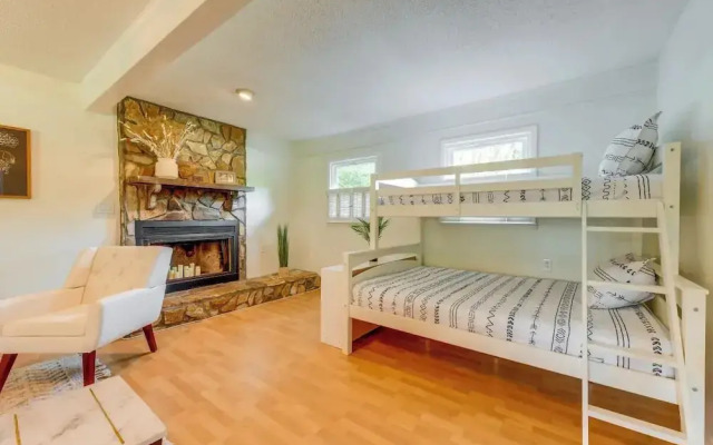 Pet-Friendly Lake Norman Retreat