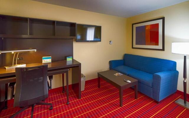 TownePlace Suites El Paso Airport