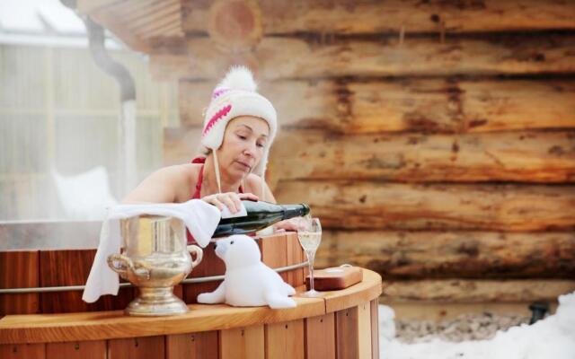 Hotel De La Poste - Logis De France