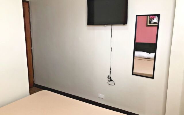 Susana's Room for Rent